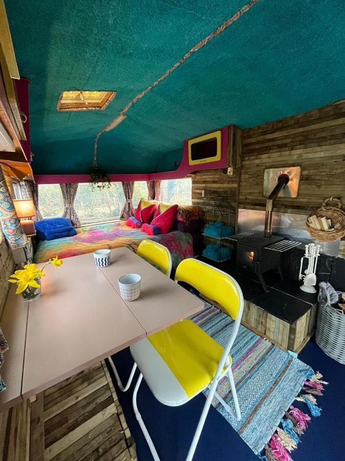 Budget Stay, In Lovely Private Setting With Rustic Charm, Log Burner, Fire Pit, Campers Kitchen & Eco Loo No Bedding Supplied Narberth Eksteriør bilde